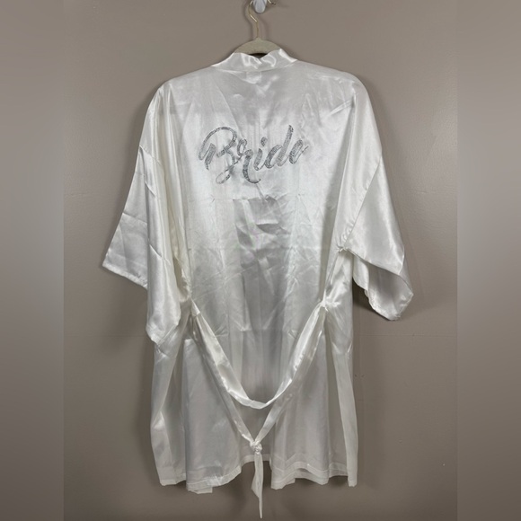 White satin bride robe sparkle bling size XL wedding day bachelorette - Picture 1 of 8